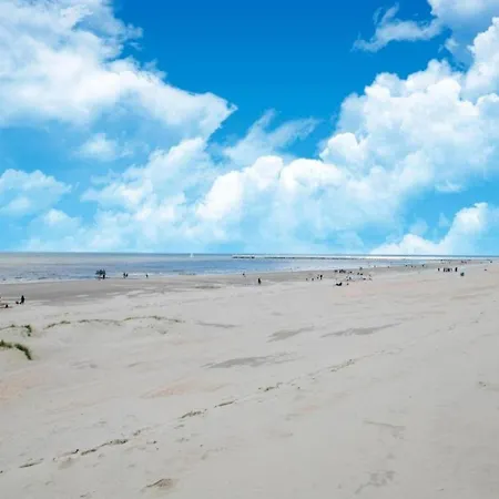 Nieuwpoort Near Promenade Apartamento *